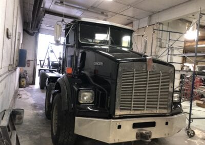 Quickfalls - Kenworth Semi Truck repair
